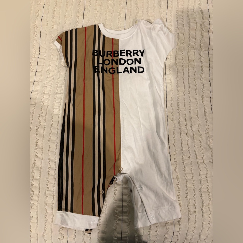 Authentic Burberry Kids Jumpsuit Size 9 months